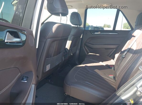 4JGDA5JB7JB132363 2018 MERCEDES-BENZ GLE 350 Silver Widok naklejki z numerem VIN