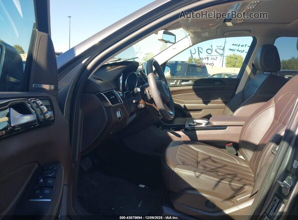 4JGDA5JB7JB132363 2018 MERCEDES-BENZ GLE 350 Silver Widok wnętrza z przodu