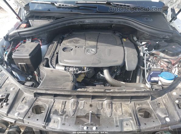 4JGDA5JB9HA926099 2017 MERCEDES-BENZ GLE 350 White Widok z tyłu