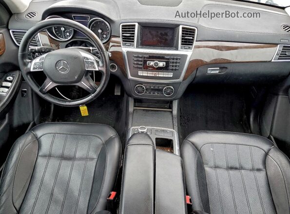4JGDF6EE1GA693586 2016 MERCEDES-BENZ GL-CLASS Белый Вид панели приборов