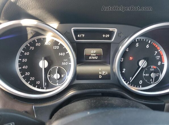 4JGDF6EE2GA650925 2016 MERCEDES-BENZ GL-CLASS Black Սարքավորումների վահանակի տեսք