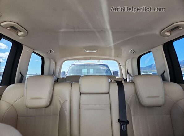 4JGDF6EE3HA794243 2017 MERCEDES-BENZ GLS Белый Вид задних сидений