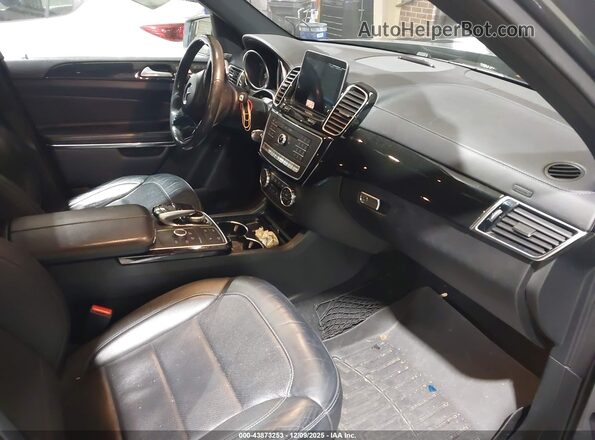 4JGDF7DE0HA919237 2017 MERCEDES-BENZ GLS 550 Gray Вид салону спереду