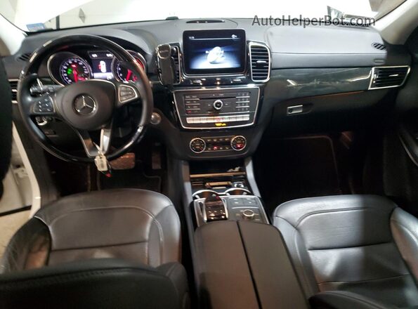 4JGDF7DE9JB128012 2018 MERCEDES-BENZ GLS White Widok deski rozdzielczej