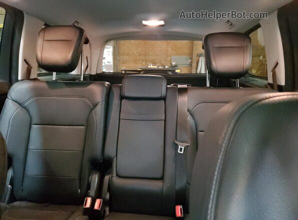 4JGDF7DE9JB128012 2018 MERCEDES-BENZ GLS White Widok tylnych siedzeń