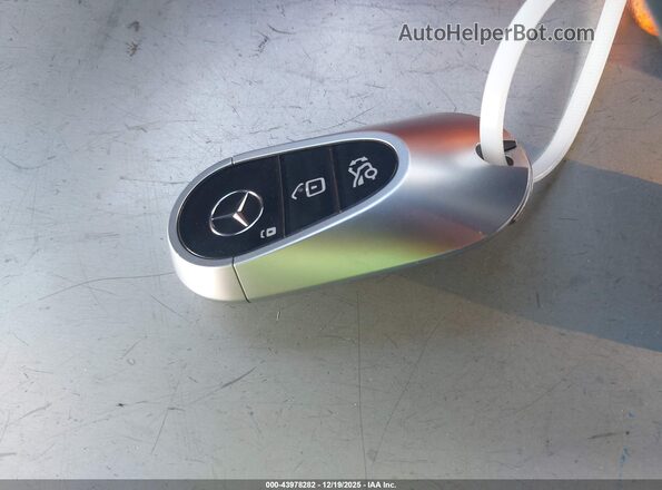 4JGDM2DB3PA009613 2023 MERCEDES-BENZ EQS 450+ SUV Черный Вид панели приборов