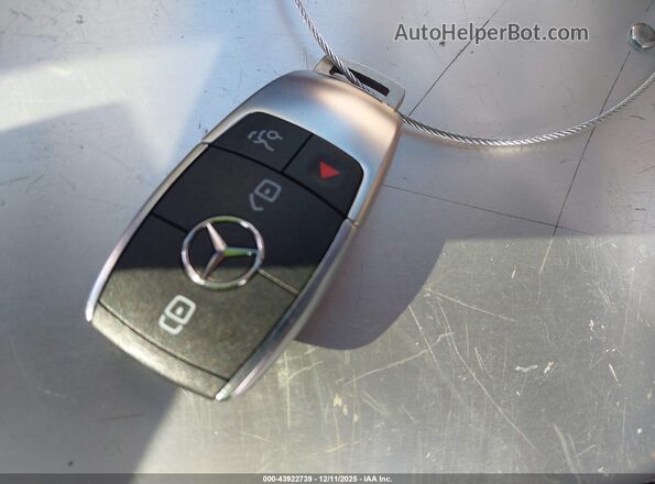 4JGFB5KBXLA229344 2020 MERCEDES-BENZ GLE 450 White Widok deski rozdzielczej