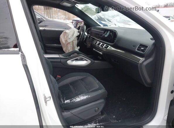 4JGFD6BB2PA856416 2023 MERCEDES-BENZ AMG GLE 53 COUPE White Widok wnętrza z przodu