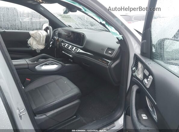 4JGFF5KEXRB081570 2024 MERCEDES-BENZ GLS 450 Gray Widok wnętrza z przodu