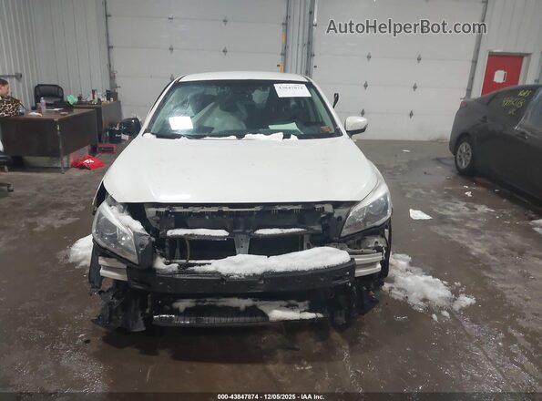4S3BNBF67G3011247 2016 SUBARU LEGACY White Սալոնի հետևի տեսք