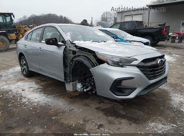4S3BWAB63S3030366 2025 SUBARU LEGACY Silver Передня права чверть