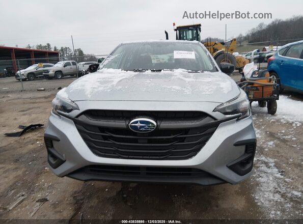 4S3BWAB63S3030366 2025 SUBARU LEGACY Silver Вид задньої частини салону