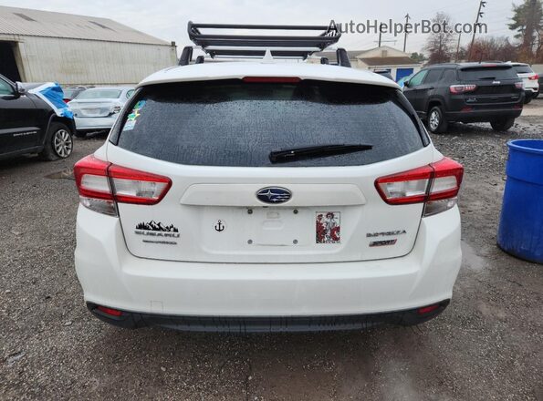 4S3GTAM68J3710046 2018 SUBARU IMPREZA White Widok z tyłu