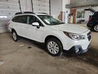 2019 Subaru Outback 2.5i Premium White vin: 4S4BSAFC9K3233432