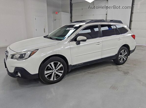 4S4BSAKC8J3302664 2018 SUBARU OUTBACK Белый Передняя левая четверть