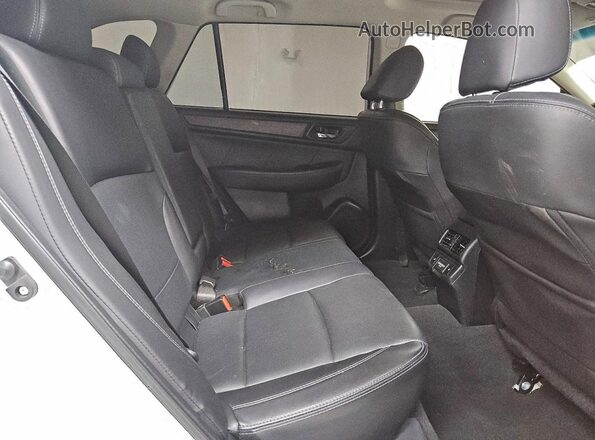4S4BSAKC8J3302664 2018 SUBARU OUTBACK Белый Вид задних сидений