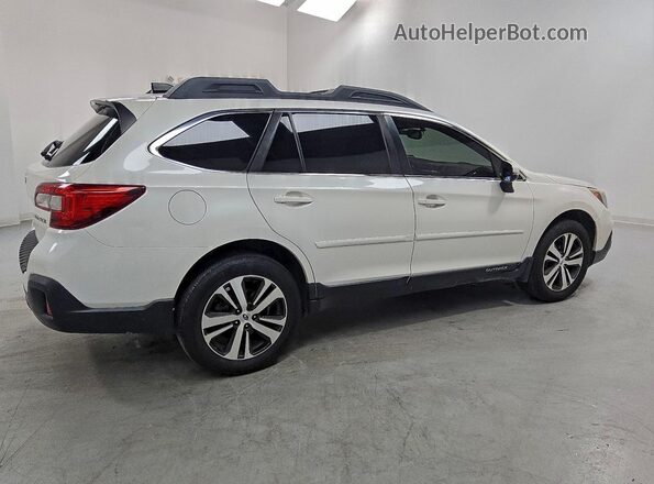 4S4BSAKC8J3302664 2018 SUBARU OUTBACK Белый Задняя правая четверть