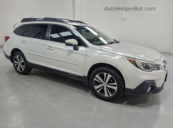 4S4BSAKC8J3302664 2018 SUBARU OUTBACK Белый Передняя правая четверть
