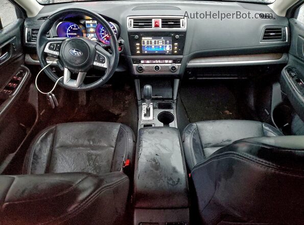 4S4BSENC4H3401530 2017 SUBARU OUTBACK Черный Вид панели приборов