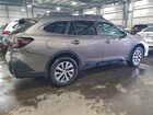 2021 Subaru Outback Premium Желто-коричневый vin: 4S4BTADC1M3216482