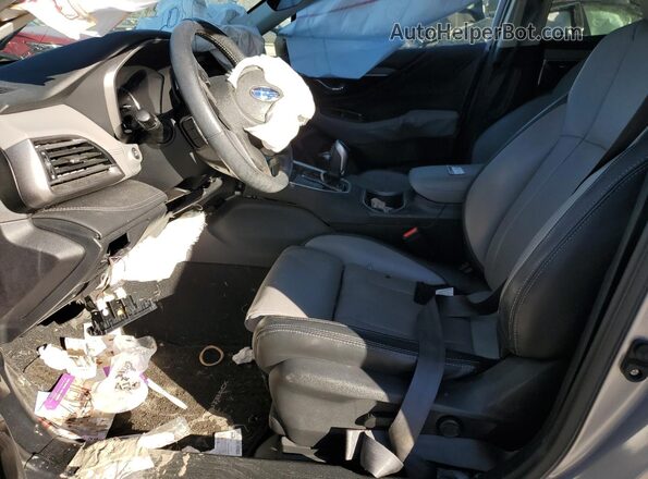 4S4BTANC7L3250892 2020 SUBARU OUTBACK Серебряный Вид салона спереди