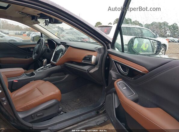 4S4BTAPC3P3170492 2023 SUBARU OUTBACK Черный Вид салона спереди