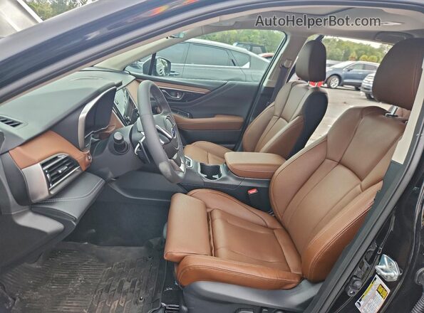 4S4BTGPD4S3298499 2025 SUBARU OUTBACK Черный Вид салона спереди
