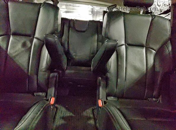 4S4WMAPD4L3452979 2020 SUBARU ASCENT Charcoal Vista de los asientos traseros
