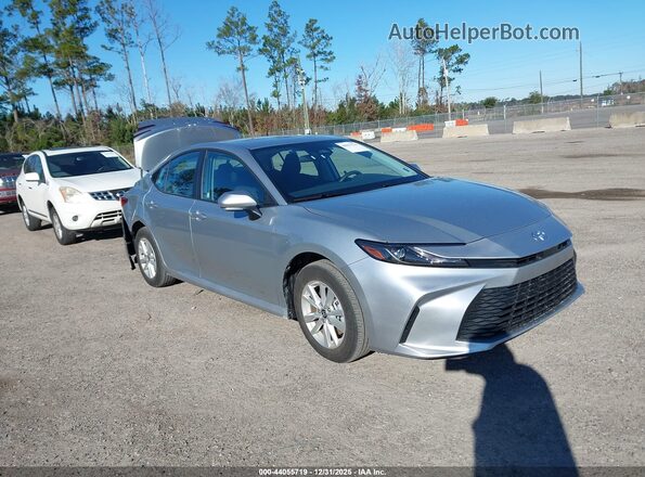 4T1DAACK1TU225764 2026 TOYOTA LE Серебряный Передняя правая четверть