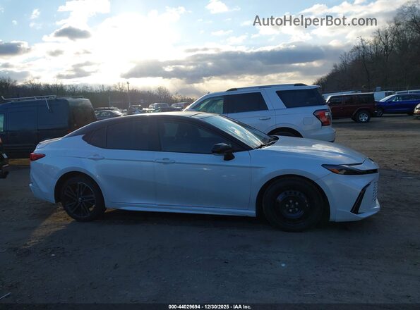 4T1DAACK6SU026207 2025 TOYOTA CAMRY Белый Вид щитка приборов