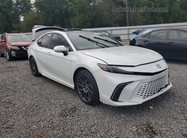4T1DAACK9SU089608 2025 TOYOTA CAMRY White Front right