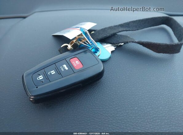 4T1FZ1FB1MU058045 2021 TOYOTA AVALON Серебряный Вид панели приборов