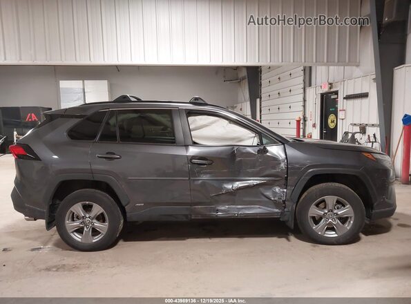 4T3RWRFV7PU088970 2023 TOYOTA LE Серый Вид задней части салона