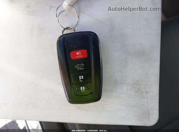 4T3T6RFV9NU071316 2022 TOYOTA RAV4 HYBRID White Вид панелі приладів