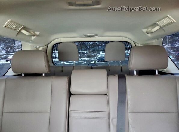 JTJAM7BX0N5322656 2022 LEXUS GX Белый Вид задней части салона