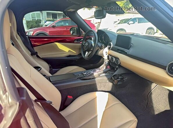 JM1NDAD73J0200475 2018 MAZDA MX-5 Red Widok z tyłu