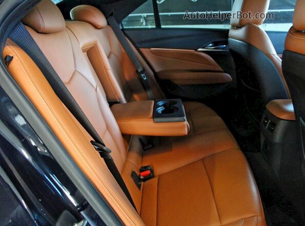 1G6DB5RL8M0118876 2021 CADILLAC CT4 Черный Вид салона спереди