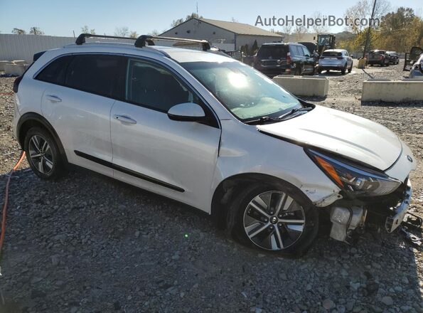 KNDCB3LC2M5478606 2021 KIA NIRO White 