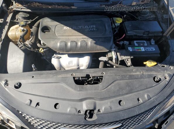 1C3CCCBB5GN161630 2016 CHRYSLER 200 Black Vista del compartimento del motor
