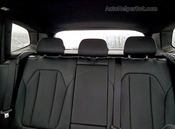 5UX43DP04R9W98822 2024 BMW X3 Черный Вид задней части салона
