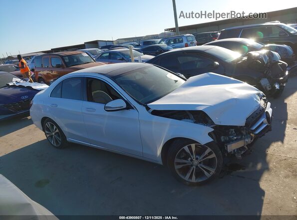 55SWF4JB9GU170576 2016 MERCEDES-BENZ C-CLASS White Rear interior view
