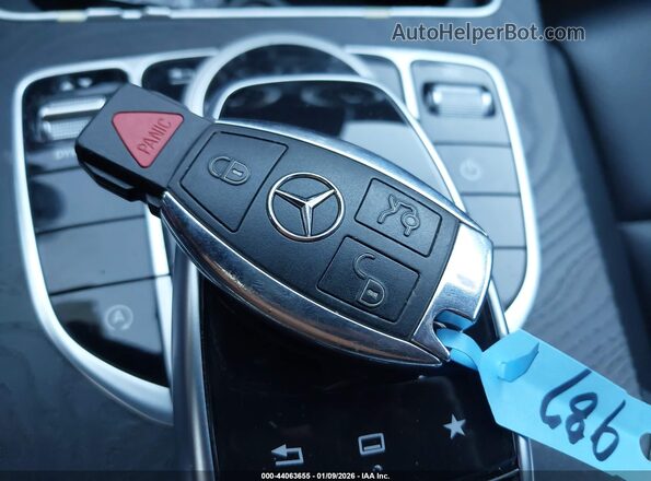 55SWF4JBXGU162342 2016 MERCEDES-BENZ C-CLASS Black Vista del salpicadero