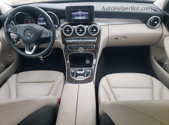 55SWF4KB9HU181495 2017 MERCEDES-BENZ C Red Widok deski rozdzielczej
