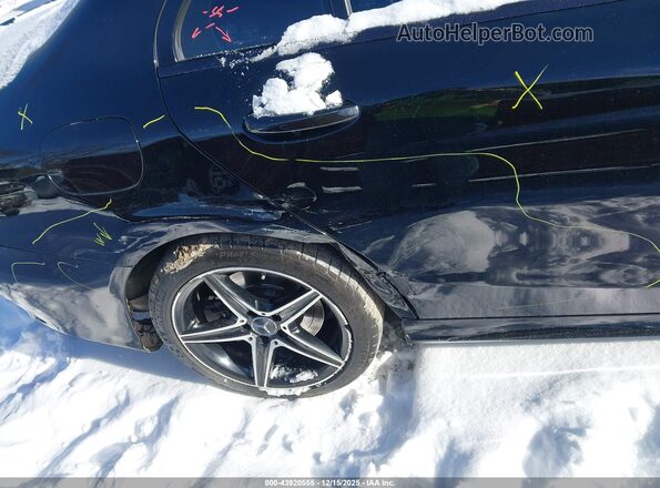 55SWF6EB1JU254145 2018 MERCEDES-BENZ AMG C 43 Black Widok z przodu