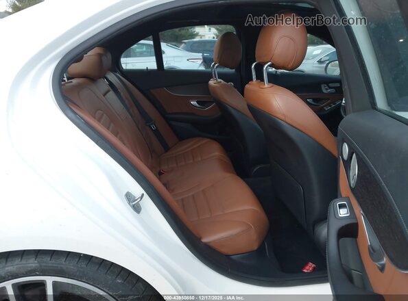 55SWF6EB1KU304740 2019 MERCEDES-BENZ AMG C 43 White VIN კოდის სტიკერის ხედი