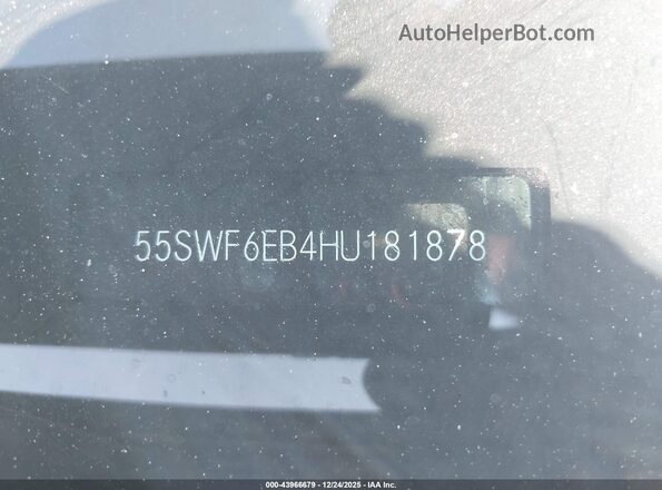 55SWF6EB4HU181878 2017 MERCEDES-BENZ AMG C 43 Black Widok komory silnika