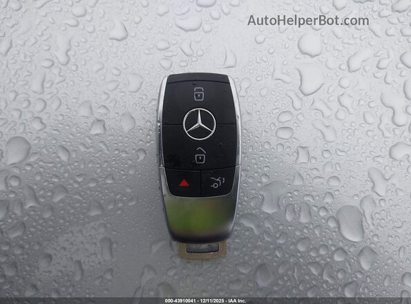 55SWF8EB6KU283136 2019 MERCEDES-BENZ C-CLASS Зеленый Вид панели приборов