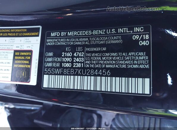 55SWF8EB7KU284456 2019 MERCEDES-BENZ C-CLASS Black Vista del compartimento del motor