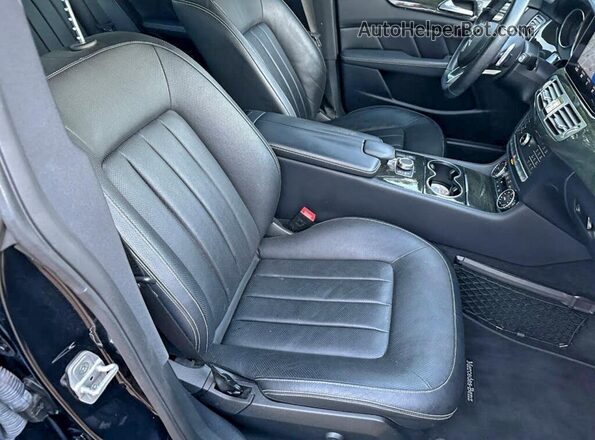 WDDLJ6FB7GA181601 2016 MERCEDES-BENZ CLS-CLASS Black Widok z przodu