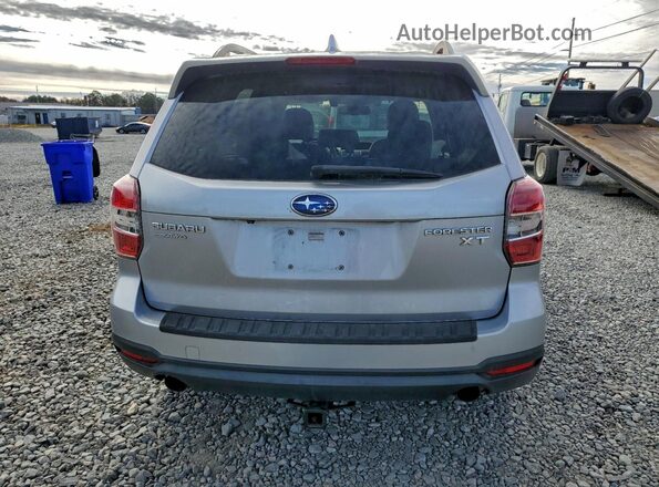 JF2SJGXC3GH420752 2016 SUBARU FORESTER2. Серебряный Вид салона спереди